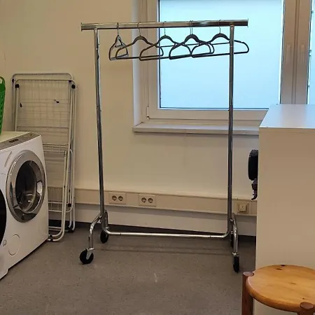 Lägenhet Mega Fuenf Schlafzimmer Nur Einzelbetten 198qm Bis 12 Personen Mit Parkpl Grill Wlan
