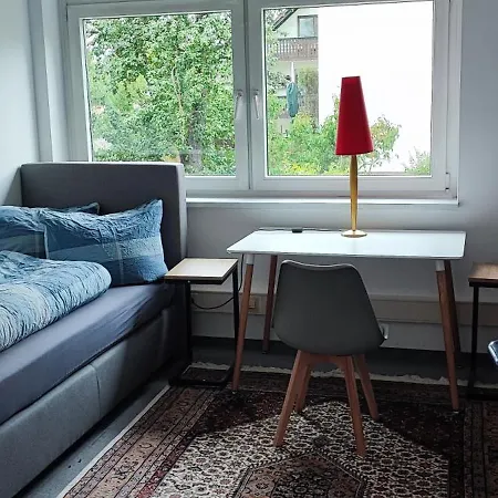 Mega Fuenf Schlafzimmer Nur Einzelbetten 198qm Bis 12 Personen Mit Parkpl Grill Wlan Lägenhet Veitshöchheim
